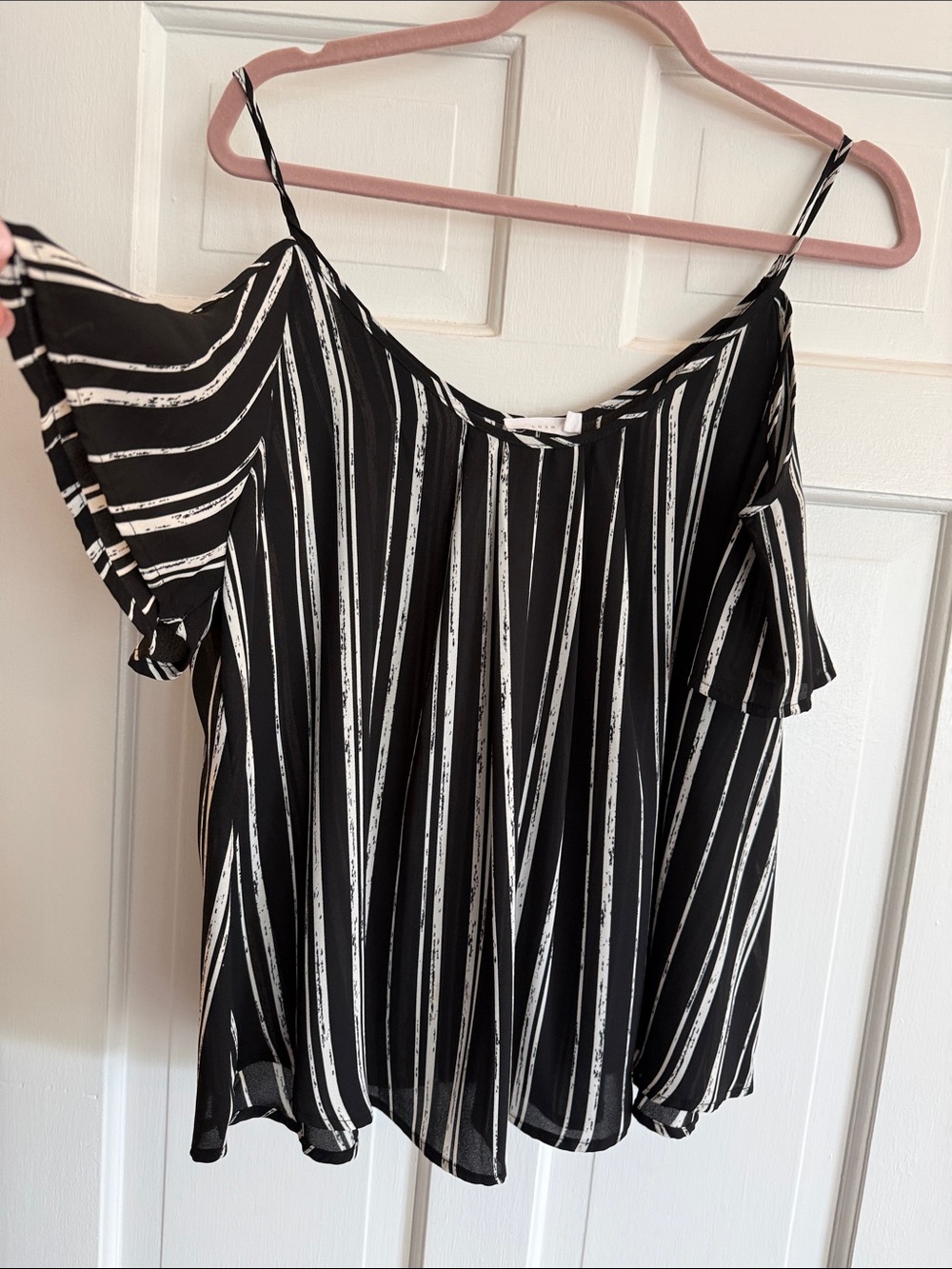 Lush Black & White Striped Cold-Shoulder Women's Top